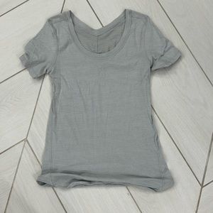 Women’s lululemon running shirt
